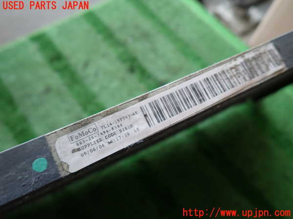 2UPJ-9239946031]リンカーン・ナビゲーター(不明)エアコンコンデンサー1 中古_2