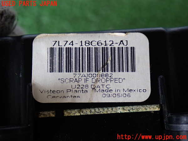 2UPJ-9239946066]リンカーン・ナビゲーター(不明)エアコンスイッチ1 中古_3