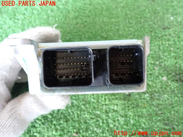 2UPJ-9239946145]リンカーン・ナビゲーター(不明)エアバッグコンピューター 中古_2