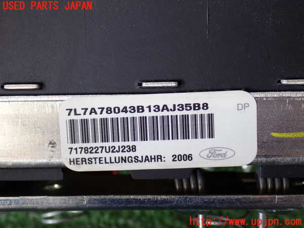 2UPJ-9239947865]リンカーン・ナビゲーター(不明)運転席側エアバッグカバー 中古_3