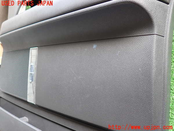 2UPJ-9239941234]リンカーン・ナビゲーター(不明)右前ドア内張り 中古_3