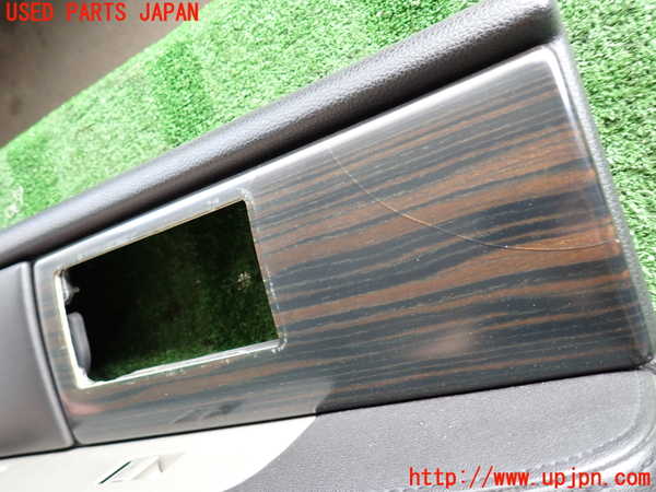 2UPJ-9239941324]リンカーン・ナビゲーター(不明)左後ドア内張り 中古_3