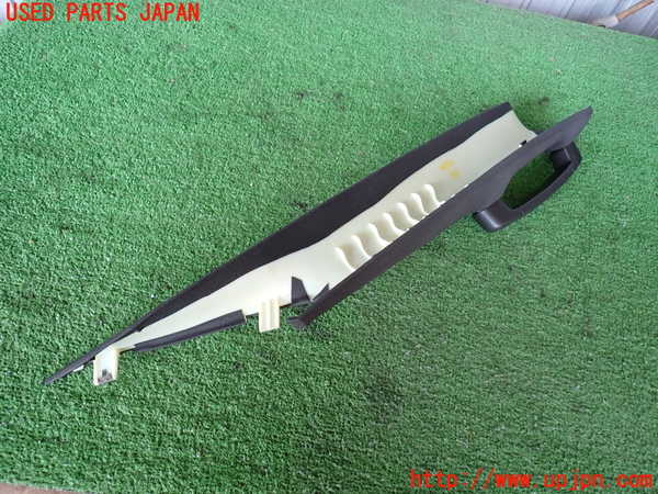 2UPJ-9239947660]リンカーン・ナビゲーター(不明)左フロントピラートリム 中古_4