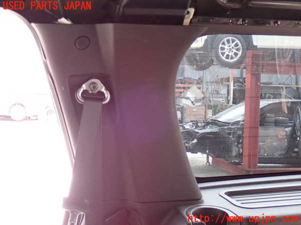 2UPJ-9239947675]リンカーン・ナビゲーター(不明)右リアピラートリム 中古_2