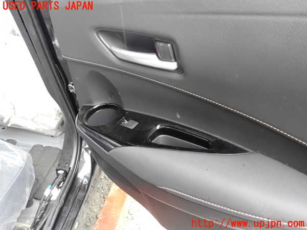 1UPJ-9239951290]カローラ ツーリング ハイブリッド(ZWE211W)右後ドア 中古_3