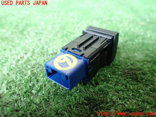 1UPJ-9239956311]カローラ ツーリング ハイブリッド(ZWE211W)スイッチ6 (AC100V) 中古_2