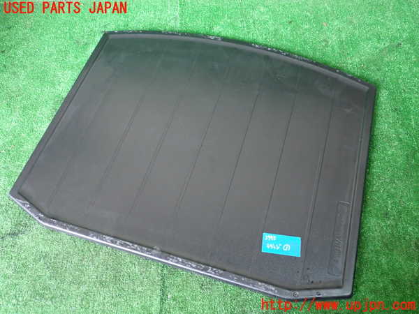 1UPJ-9239957771]カローラ ツーリング ハイブリッド(ZWE211W)ラゲッジトレイ1 中古_2
