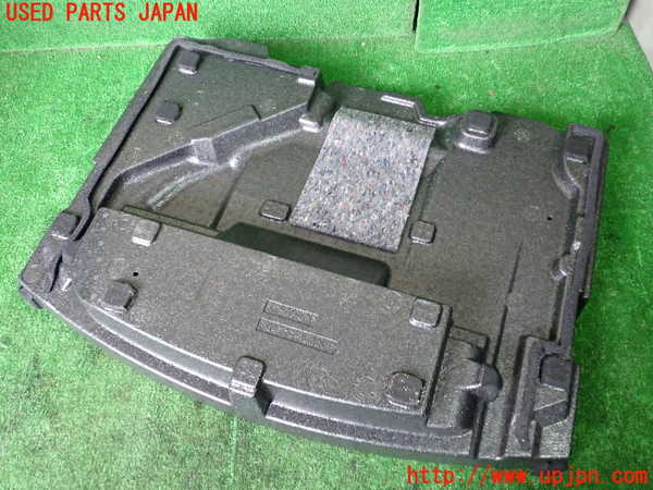 1UPJ-9239957772]カローラ ツーリング ハイブリッド(ZWE211W)ラゲッジトレイ2 中古_2