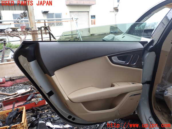 1UPJ-9239961320]アウディ・A7 スポーツバック(4GCGWC)左後ドア SOLIVER M40A 中古_4