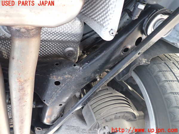 1UPJ-9239965295]アウディ・A7 スポーツバック(4GCGWC)リアメンバー 中古_3