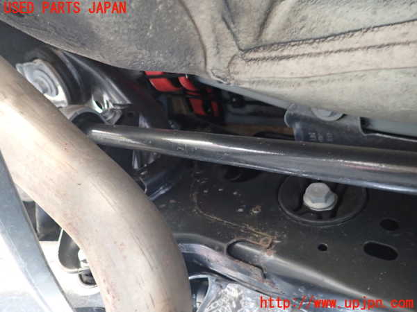 1UPJ-9239965295]アウディ・A7 スポーツバック(4GCGWC)リアメンバー 中古_5