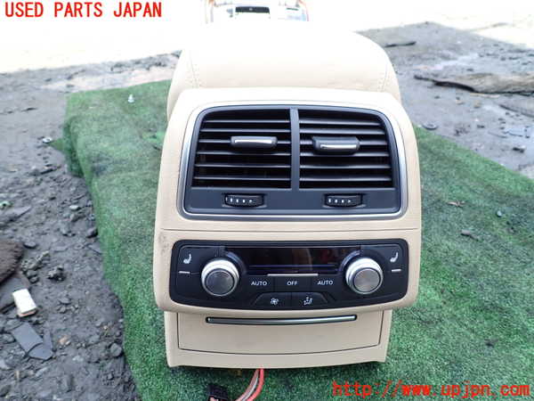 1UPJ-9239967540]アウディ・A7 スポーツバック(4GCGWC)センターコンソール 中古_4