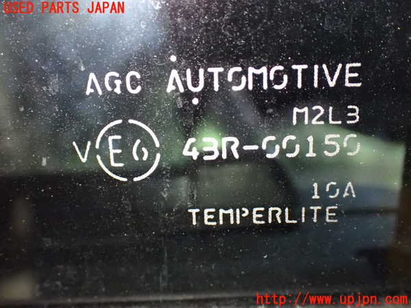 1UPJ-9239971320]セレナ(GNC27)左後ドア 中古 AGC M2L3 43R-00150_4