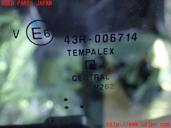 1UPJ-9239971382]セレナ(GNC27)左クォーターガラス 中古 CENTRAL M262 43R-006714_2