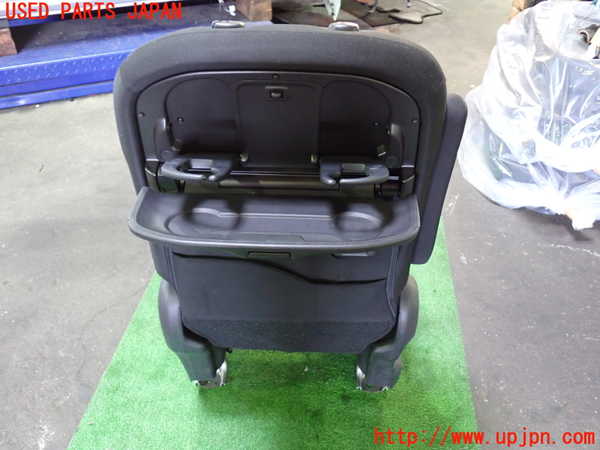 1UPJ-9239977065]セレナ(GNC27)助手席シート 中古_5