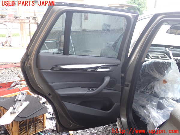 1UPJ-9239981320]BMW X1(HT20)(F48系)左後ドア 中古(43R-011003)_4