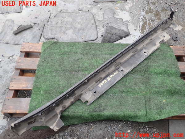 1UPJ-9239981392]BMW X1(HT20)(F48系)左サイドステップ 中古_2