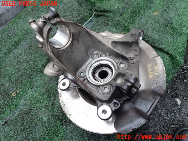 1UPJ-9239984290]BMW X1(HT20)(F48系)右フロントナックルハブ 中古_2