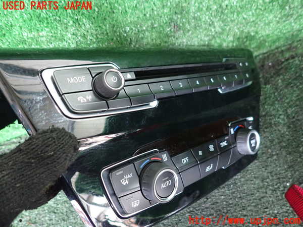 1UPJ-9239986066]BMW X1(HT20)(F48系)エアコンスイッチ1 中古_2