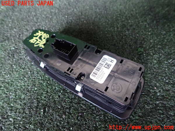 1UPJ-9239986240]BMW X1(HT20)(F48系)右前パワーウィンドウスイッチ 中古_2