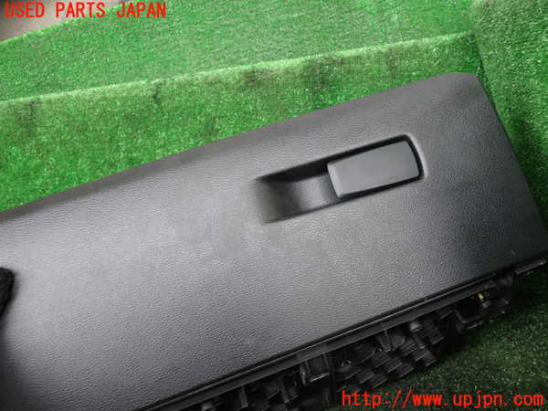 1UPJ-9239987516]BMW X1(HT20)(F48系)グローブボックス1 中古_2
