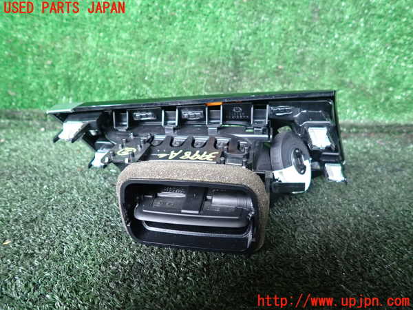 1UPJ-9239987527]BMW X1(HT20)(F48系)エアコン吹き出し口2 (右) 中古_2