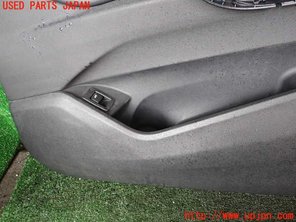 1UPJ-9239981234]BMW X1(HT20)(F48系)右前ドア内張り 中古_3