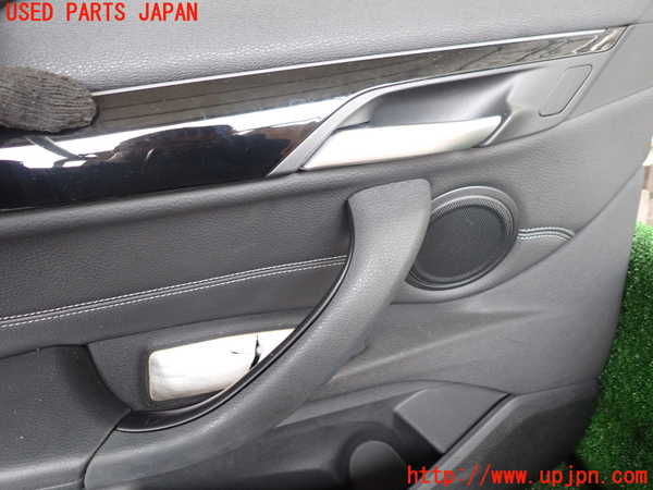 1UPJ-9239981264]BMW X1(HT20)(F48系)左前ドア内張り 中古_2