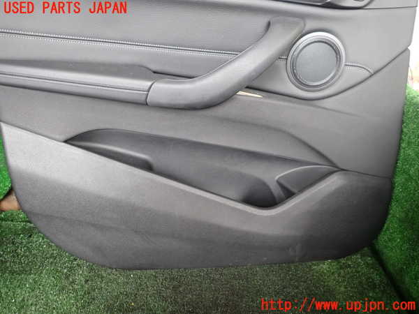 1UPJ-9239981264]BMW X1(HT20)(F48系)左前ドア内張り 中古_3