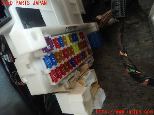 1UPJ-9239996742]ソリオ バンディット(MA36S)ヒューズボックス2 (室内 助手席側) 中古_2
