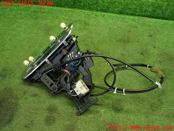 1UPJ-9240006066]フィガロ(FK10)エアコンスイッチ1 中古_3