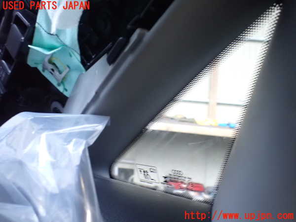 1UPJ-9240011382]アウディ・A3 セダン(8VCXSL)左クォーターガラス AGC M189 中古_2
