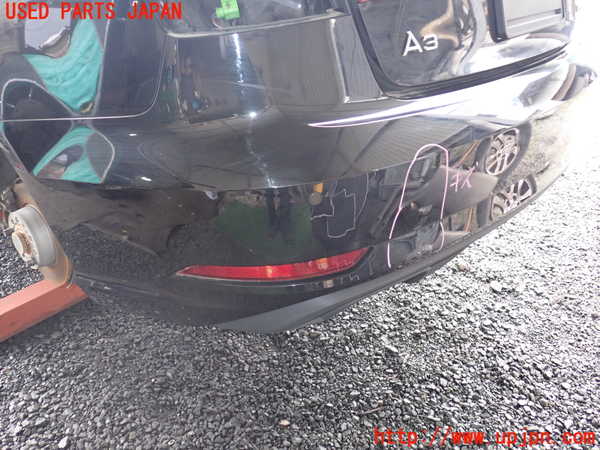 1UPJ-9240011610]アウディ・A3 セダン(8VCXSL)リアバンパー 中古_2