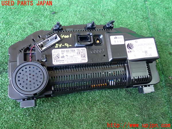 1UPJ-9240016170]アウディ・A3 セダン(8VCXSL)スピードメーター 中古_2