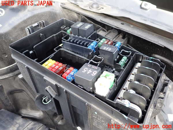 1UPJ-9240016741]アウディ・A3 セダン(8VCXSL)ヒューズボックス1 (EGルーム 助手席側) 中古_2
