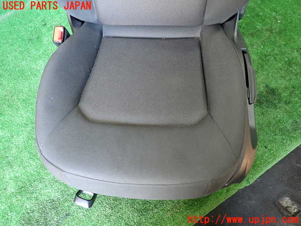 1UPJ-9240017065]アウディ・A3 セダン(8VCXSL)助手席シート 中古_3