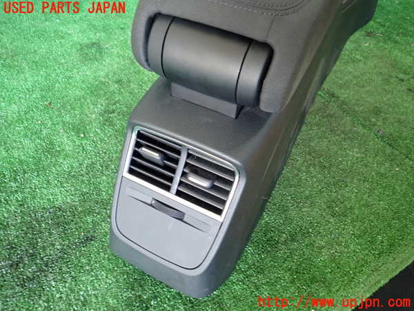 1UPJ-9240017540]アウディ・A3 セダン(8VCXSL)センターコンソール 中古_4