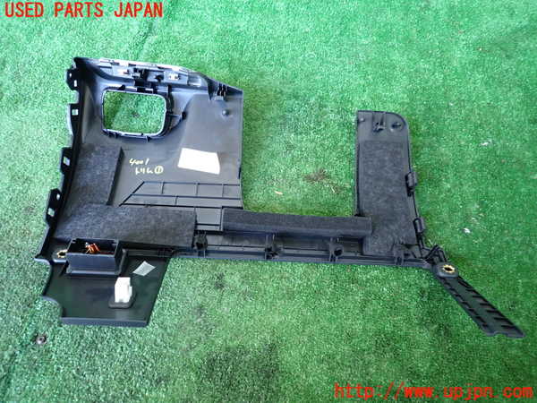 1UPJ-9240017691]アウディ・A3 セダン(8VCXSL)内装トリム類1 中古_3