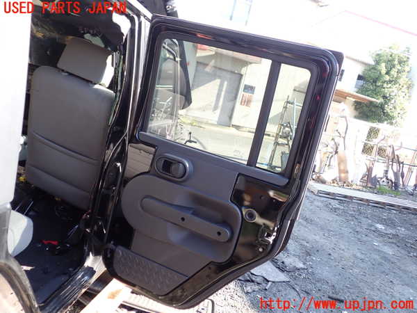 1UPJ-9240021290]ジープ・ラングラー アンリミテッド(JK38L)右後ドア 中古 MOPAR M513 43R-000265_4