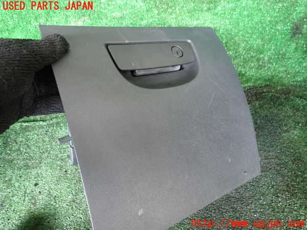 1UPJ-9240027516]ジープ・ラングラー アンリミテッド(JK38L)グローブボックス1 中古_2