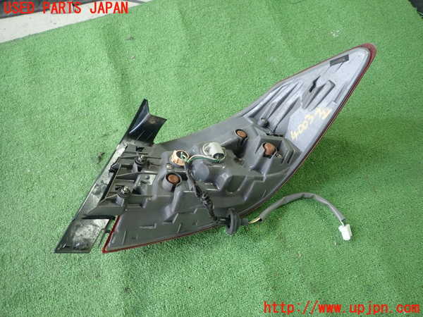 1UPJ-9240031536]フーガハイブリッド(HY51)左テールランプ 中古_3