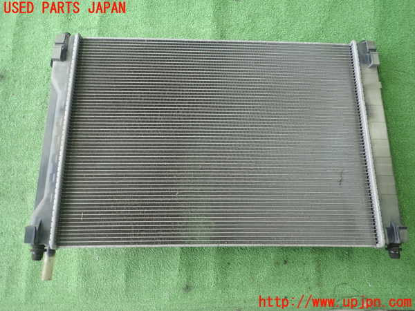 1UPJ-9240032321]フーガハイブリッド(HY51)ラジエーター1 (メイン) 中古_2