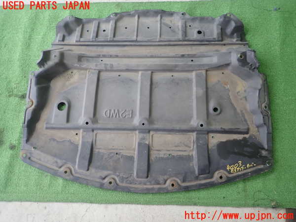 1UPJ-9240032170]フーガハイブリッド(HY51)エンジンアンダーカバー 中古_2