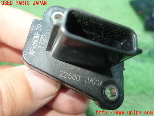 1UPJ-9240036320]フーガハイブリッド(HY51)エアフロメーター 中古_3