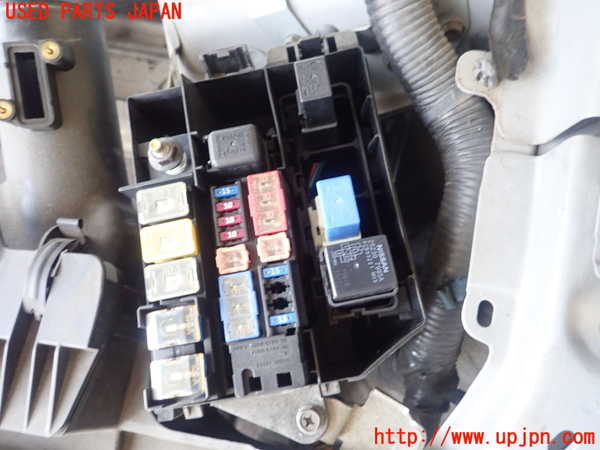 1UPJ-9240036741]フーガハイブリッド(HY51)ヒューズボックス1 中古_2
