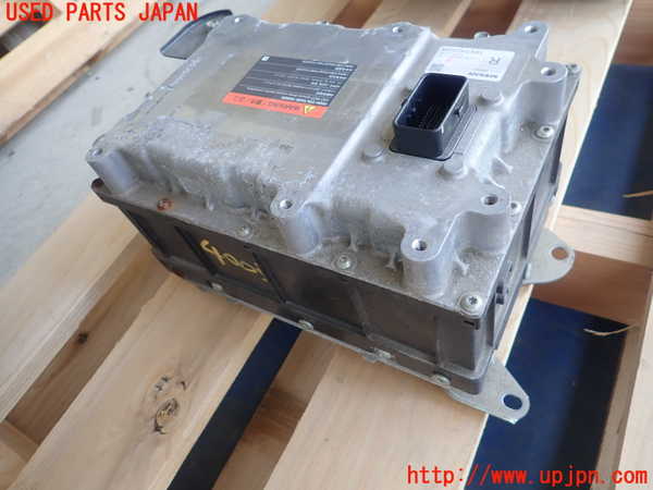 1UPJ-9240036916]フーガハイブリッド(HY51)インバーターコンバーター 中古_2
