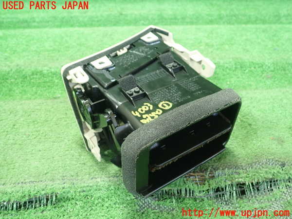 1UPJ-9240037526]フーガハイブリッド(HY51)エアコン吹き出し口1 (右) 中古_3