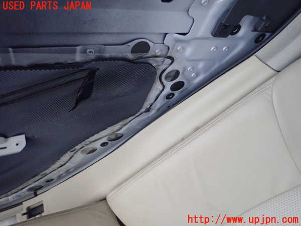 1UPJ-9240037675]フーガハイブリッド(HY51)右リアピラートリム 中古_2