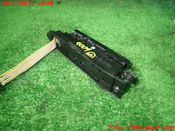 1UPJ-9240046311]ベンツ SL350 R230(230458)スイッチ6(ESP) 中古_2
