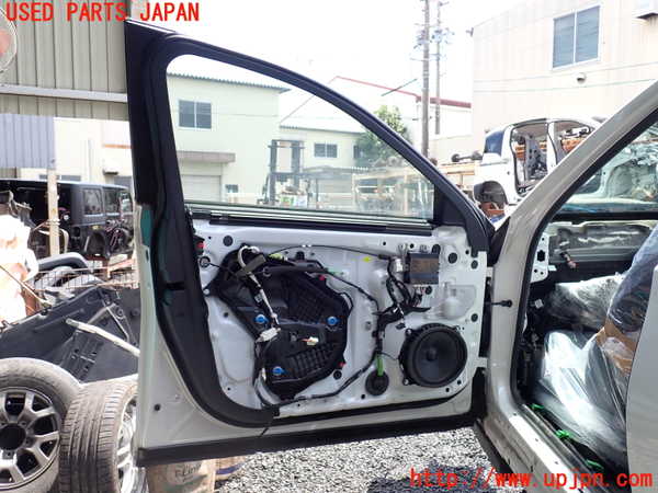 1UPJ-9240051260]レクサス・LS500h(GVF50)左前ドア AGC M814 中古_2